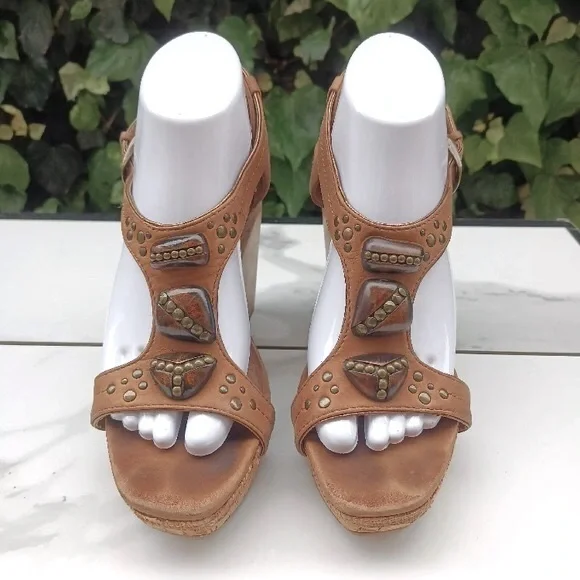 [Frye] Coastal Boho Bridget Ornament Leather Wood Wedge Sandals Womens Sz 8.5 - Picture 3 of 13